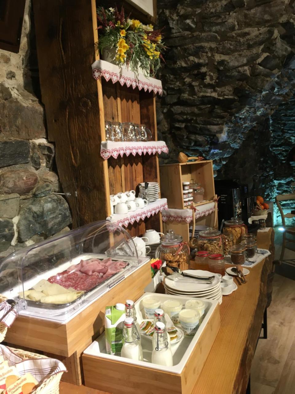 Nicomat Rooms Domodossola Eksteriør bilde